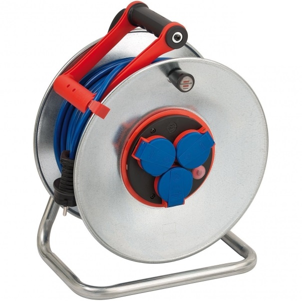 Удлинитель на катушке 50 м Brennenstuhl Garant S Bretec, 3 розетки, IP44 (1199930)