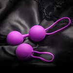 Вагинальные шарики RestArt Kegel Balls тренажер Кегеля (RA-302-F) фиолетовые